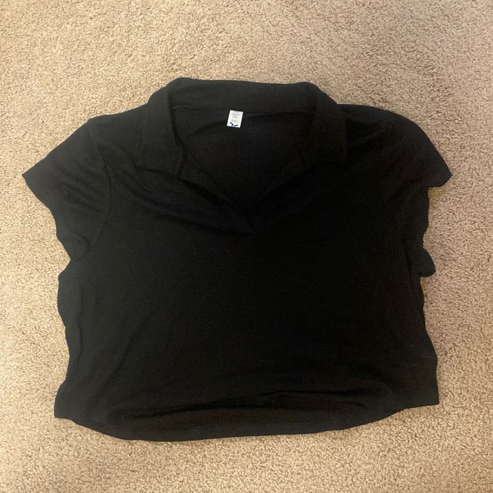 Ribbed knot cropped shirt. Super comfy. WORN ONCE!!